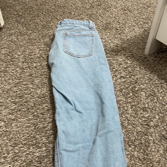 High rise jeans - Picture 2 of 2